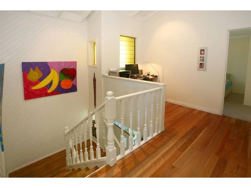13 Bartlett Avenue, Nerang QLD 4211