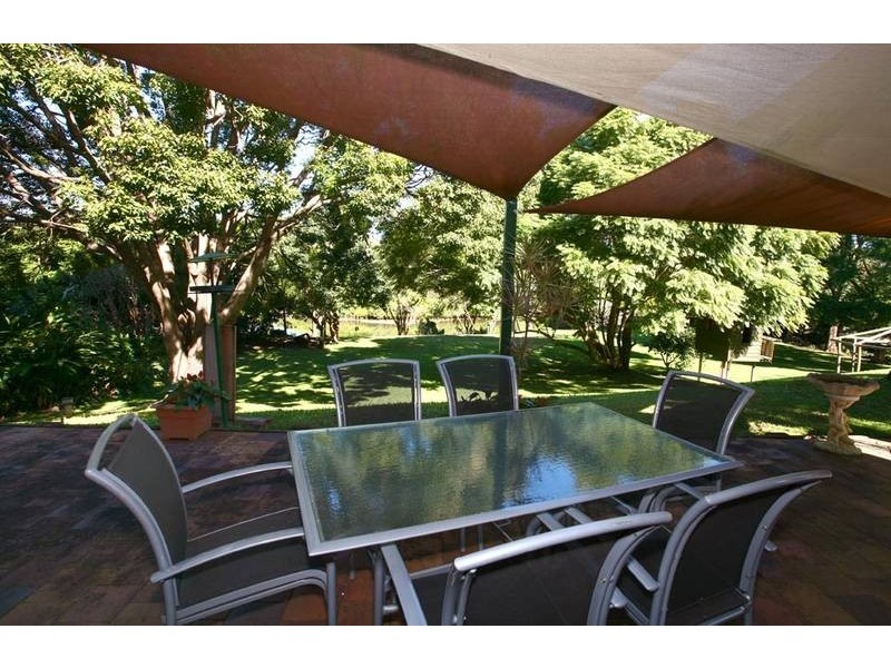 13 Nerang River Drive, Nerang QLD 4211