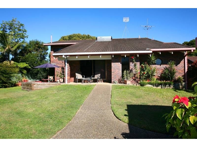 13 Nerang River Drive, Nerang QLD 4211