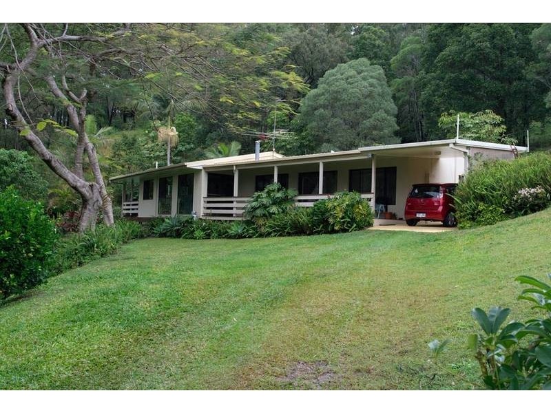 7 Lazy Way, Guanaba QLD 4210