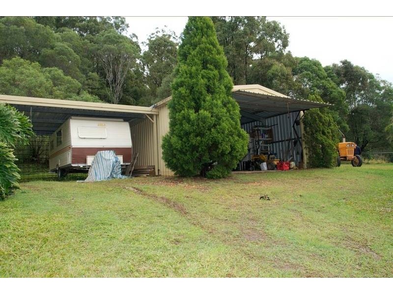 7 Lazy Way, Guanaba QLD 4210