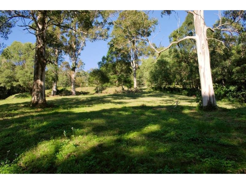 7 Lazy Way, Guanaba QLD 4210