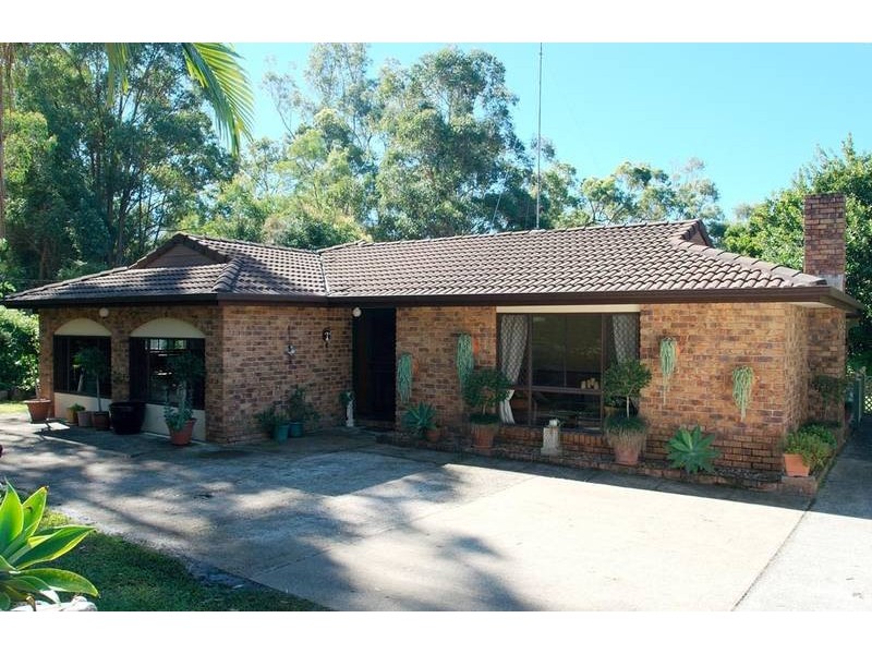 8 Edelweiss Way, Gaven QLD 4211