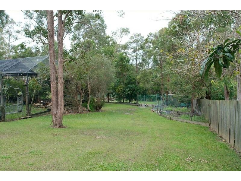 8 Edelweiss Way, Gaven QLD 4211