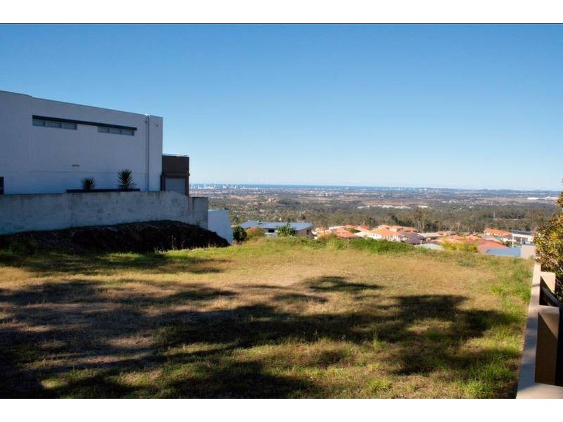 20 Chevron Rise, Highland Park QLD 4211