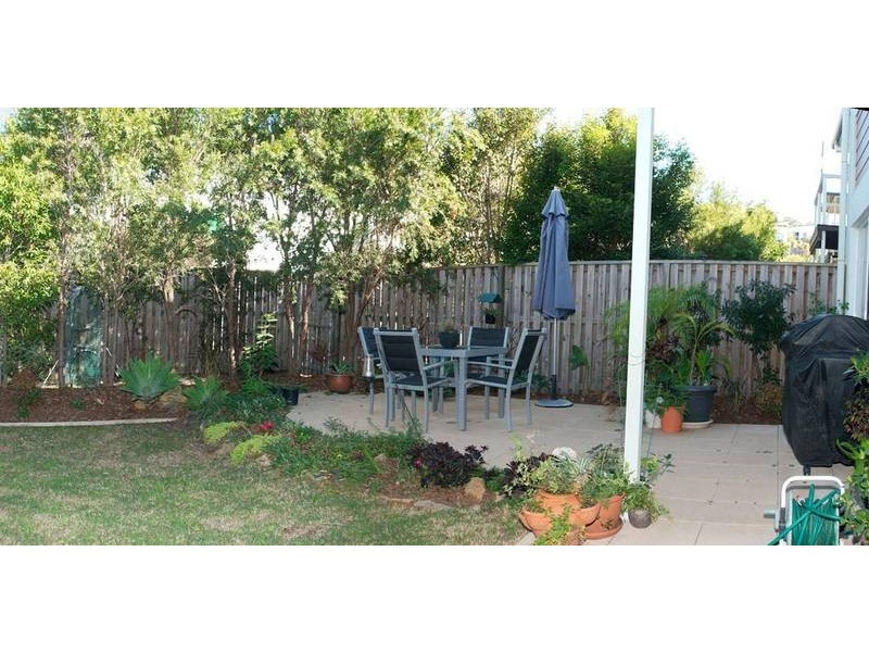 94/1 Sauvignon Parade, Upper Coomera QLD 4209