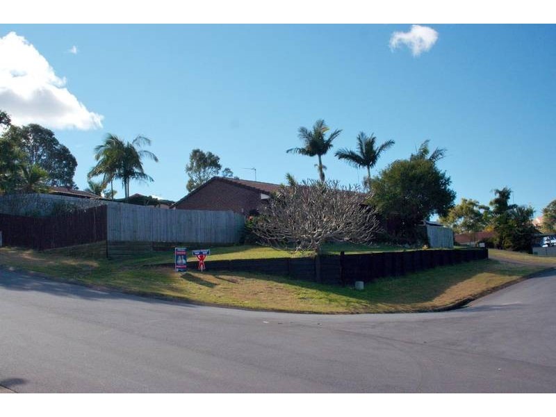 2 Jindivick Street, Worongary QLD 4213