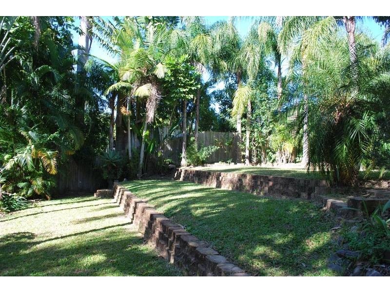 30 Nerang River Drive, Nerang QLD 4211