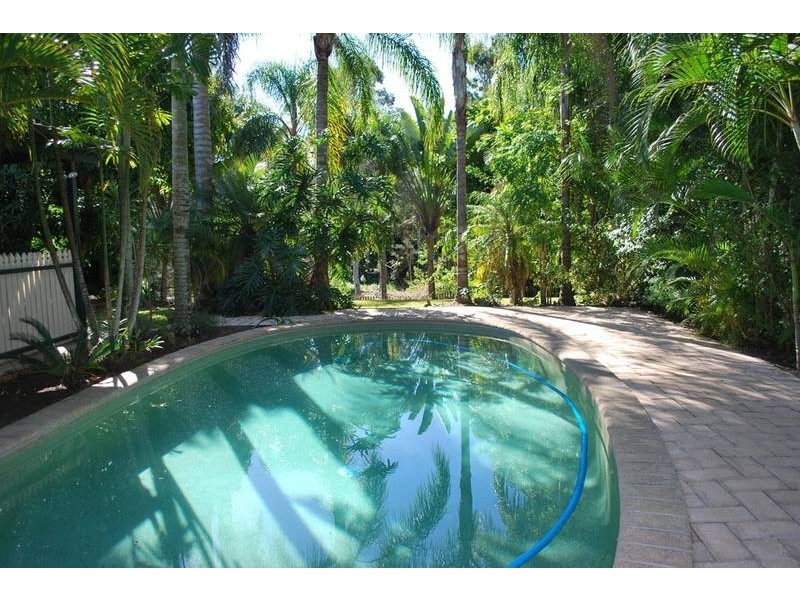 30 Nerang River Drive, Nerang QLD 4211