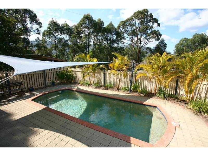 24 Diamantina Court, Clagiraba QLD 4211
