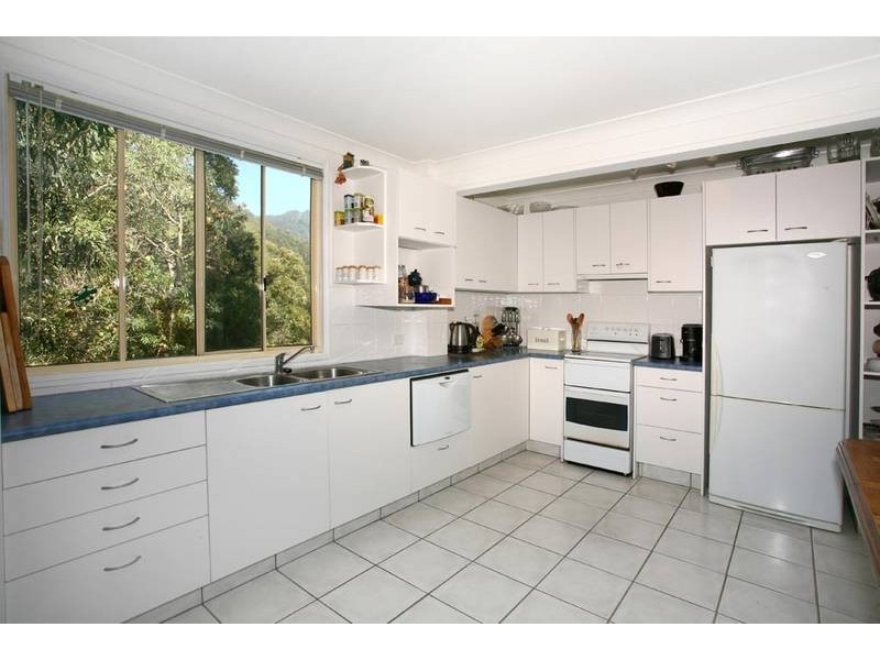 24 Diamantina Court, Clagiraba QLD 4211