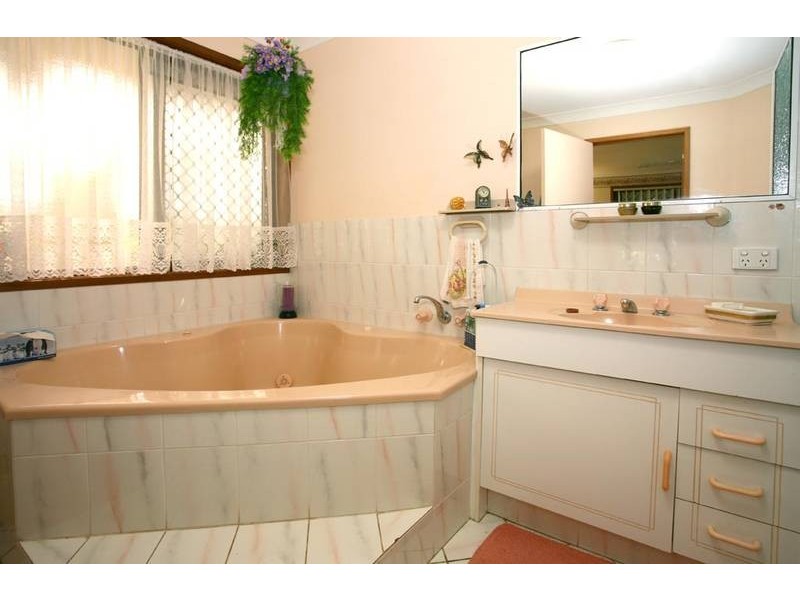 60 Teasdale Drive, Nerang QLD 4211