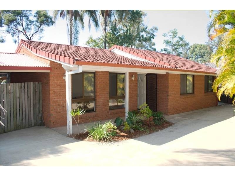 16 Burgundy Court, Highland Park QLD 4211