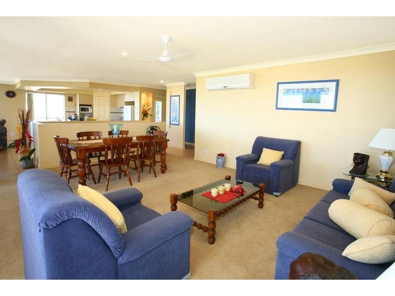 Highland Park QLD 4211