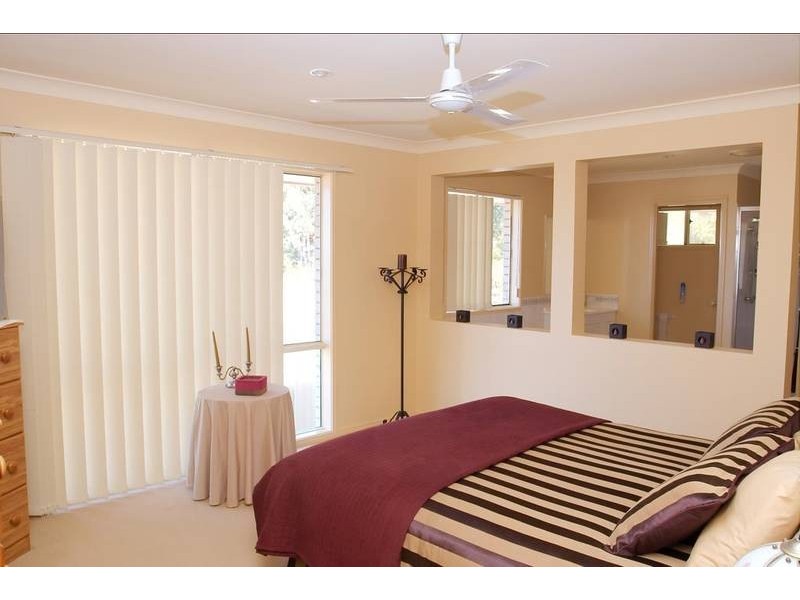 Highland Park QLD 4211