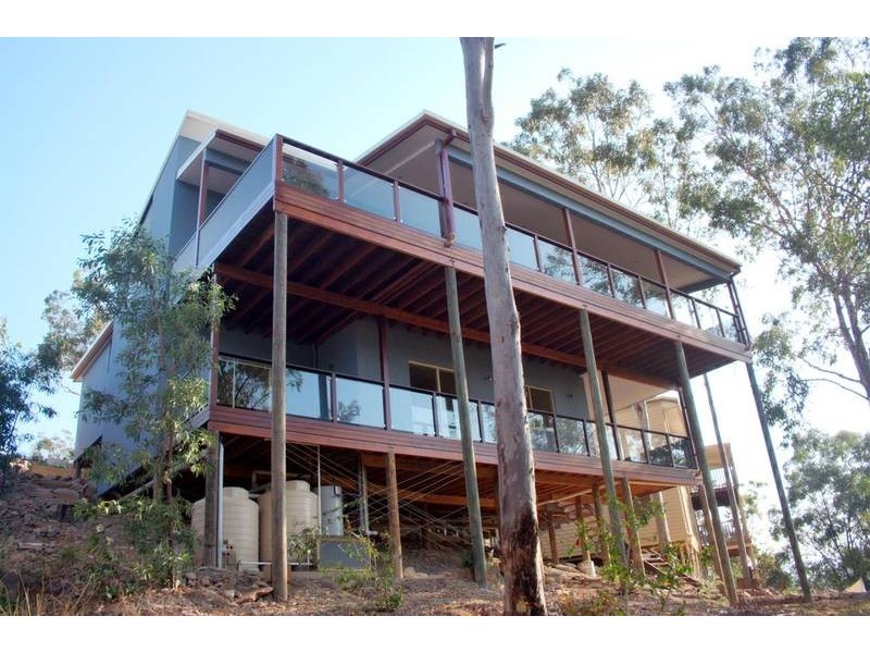 58 Tara Vista Blvd, Highland Park QLD 4211