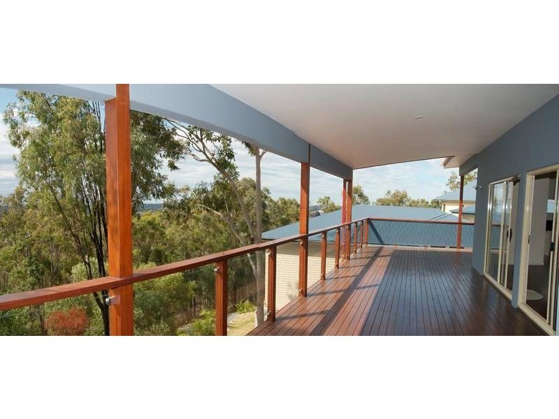 58 Tara Vista Blvd, Highland Park QLD 4211