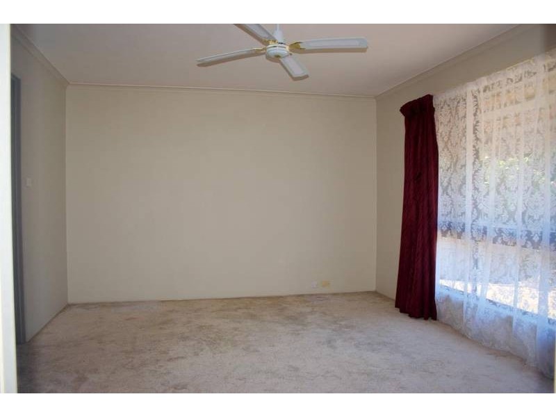3 Cambridge Court, Carrara QLD 4211