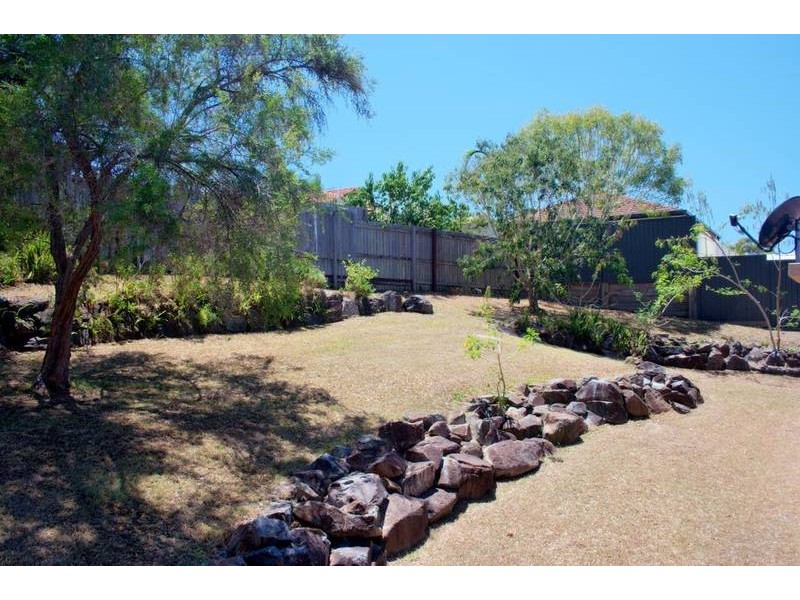 3 Cambridge Court, Carrara QLD 4211