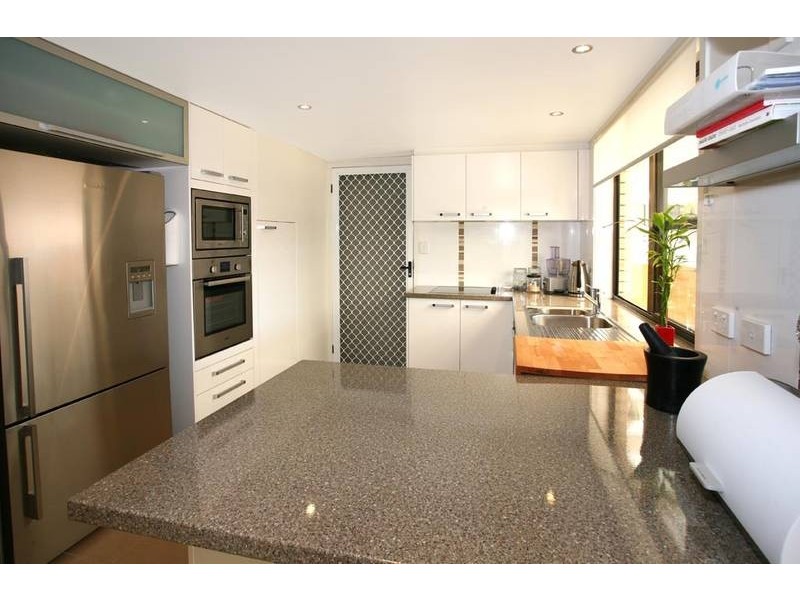 12/83 Highfield Drive, Robina QLD 4226