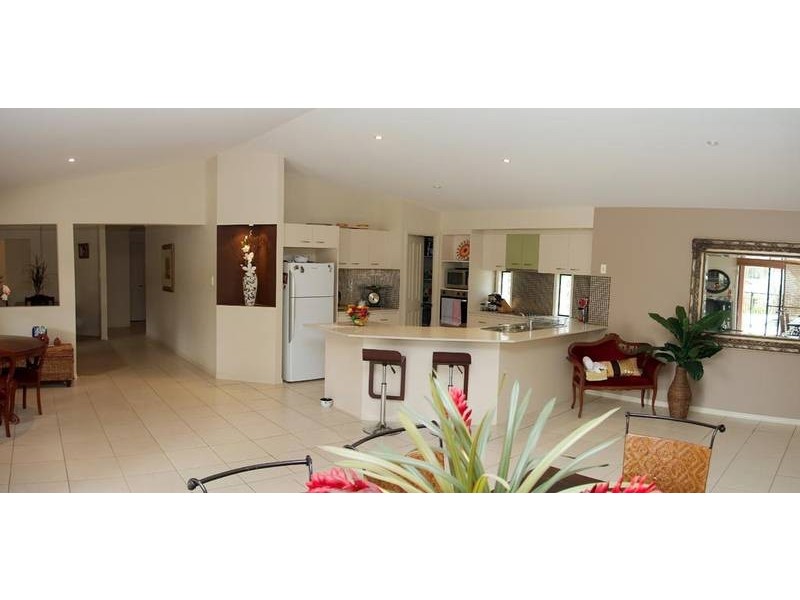 54 Lawnhill Drive, Nerang QLD 4211