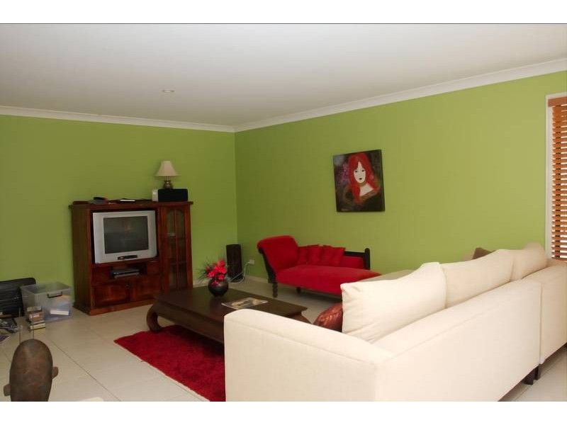 54 Lawnhill Drive, Nerang QLD 4211