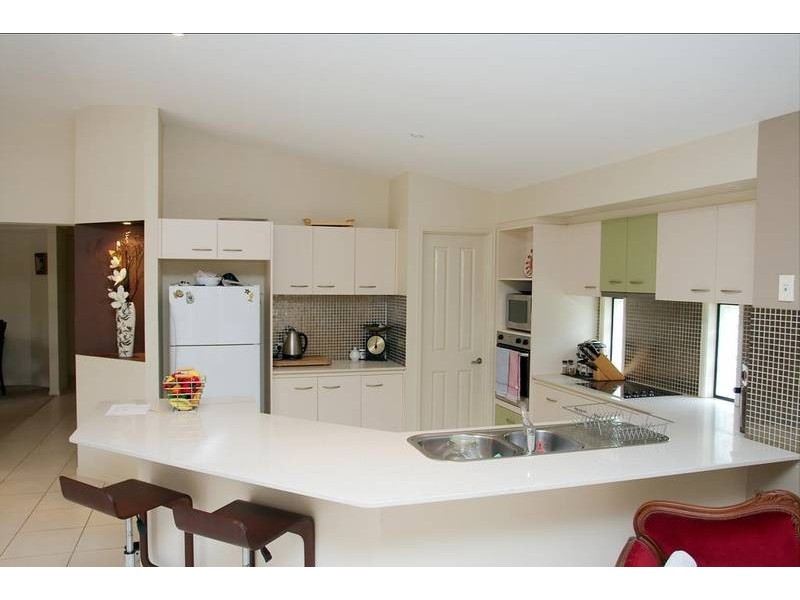 54 Lawnhill Drive, Nerang QLD 4211