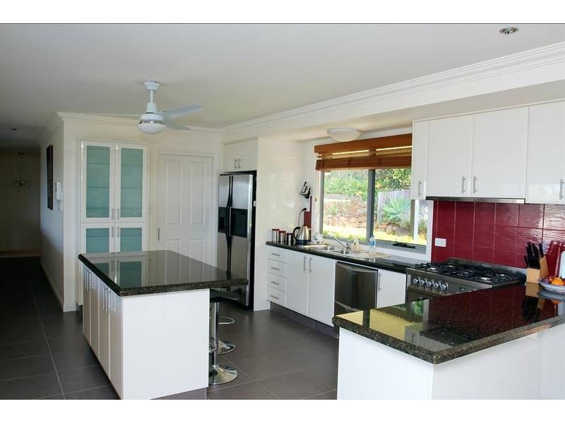 32 Tarlington Road, Lower Beechmont QLD 4211