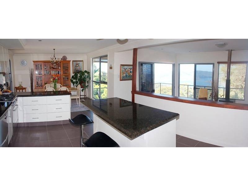32 Tarlington Road, Lower Beechmont QLD 4211