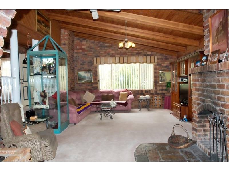 3 Curragh Court, Worongary QLD 4213