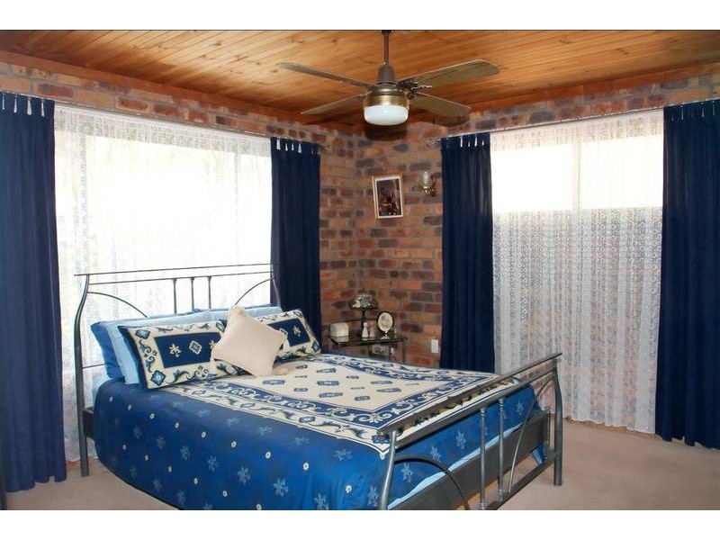 3 Curragh Court, Worongary QLD 4213