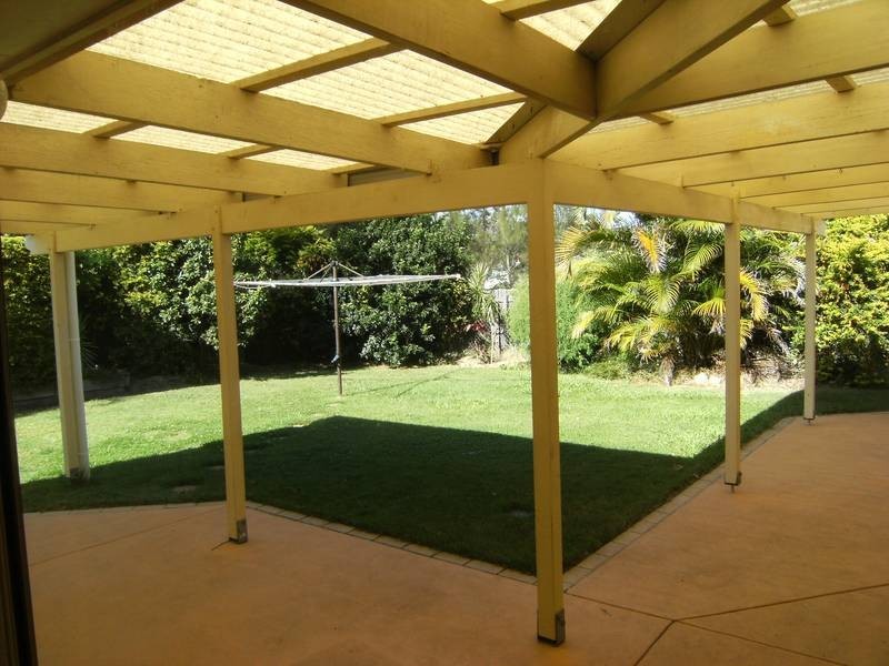 38 Kincaid Drive, Highland Park QLD 4211