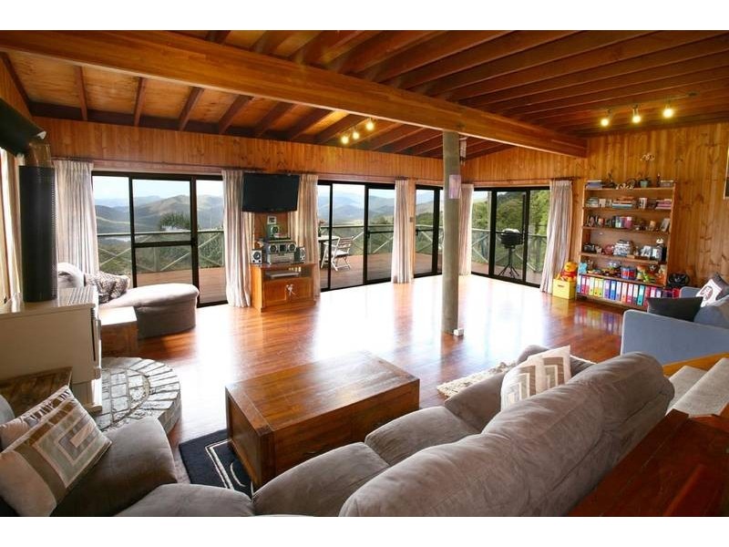 48 Tarlington Road, Lower Beechmont QLD 4211