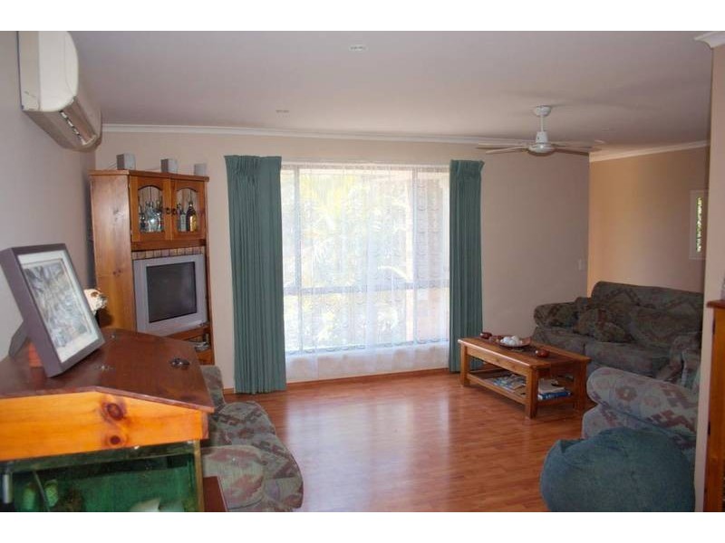 50 Alexander Drive, Highland Park QLD 4211