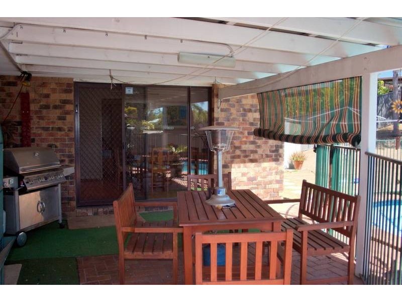 50 Alexander Drive, Highland Park QLD 4211