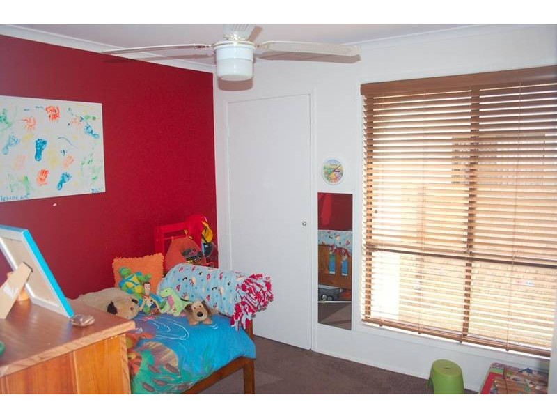 21 Richard Crescent, Highland Park QLD 4211