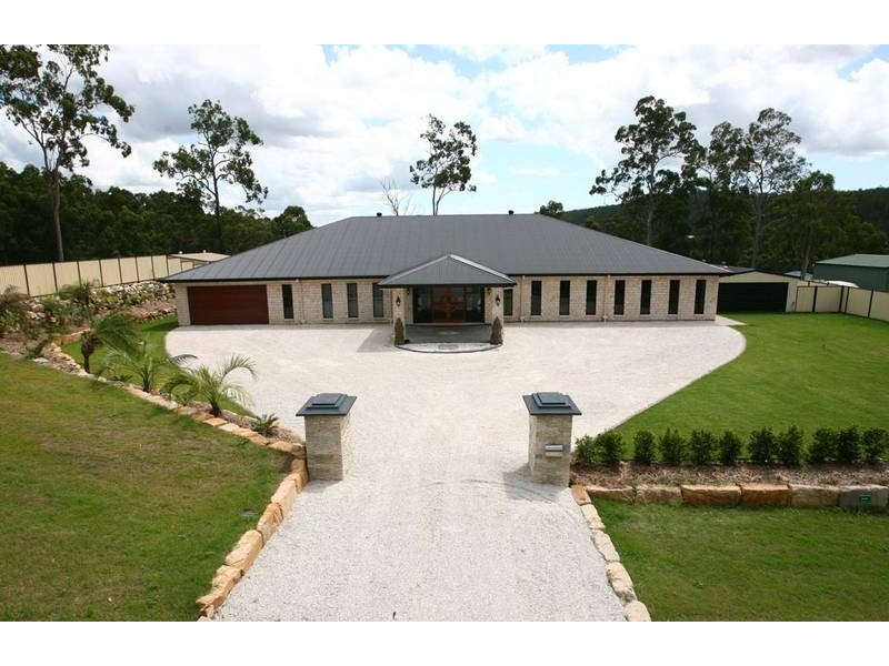 6 Cargellico Street, Maudsland QLD 4210