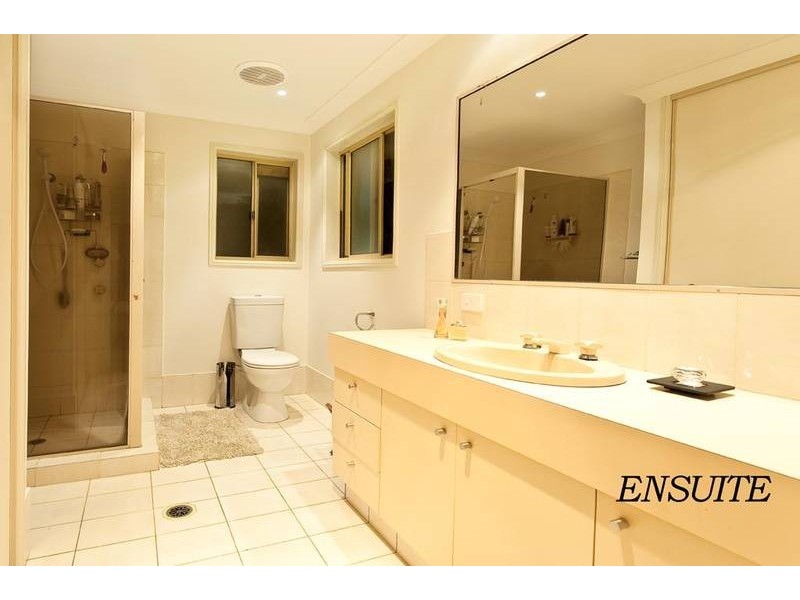 10 Muston Court, Carrara QLD 4211