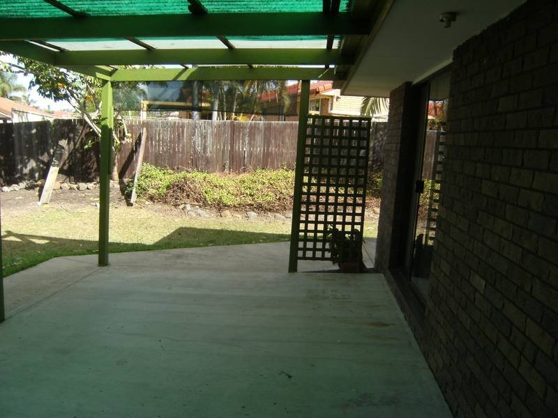10 Dunsby Drive, Carrara QLD 4211