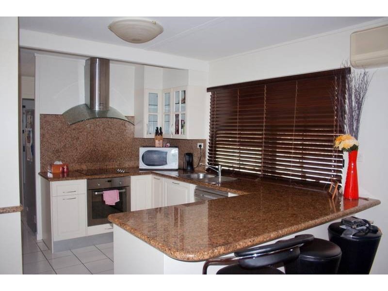 134 Crane Crescent, Nerang QLD 4211
