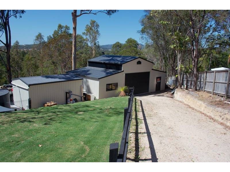 134 Crane Crescent, Nerang QLD 4211