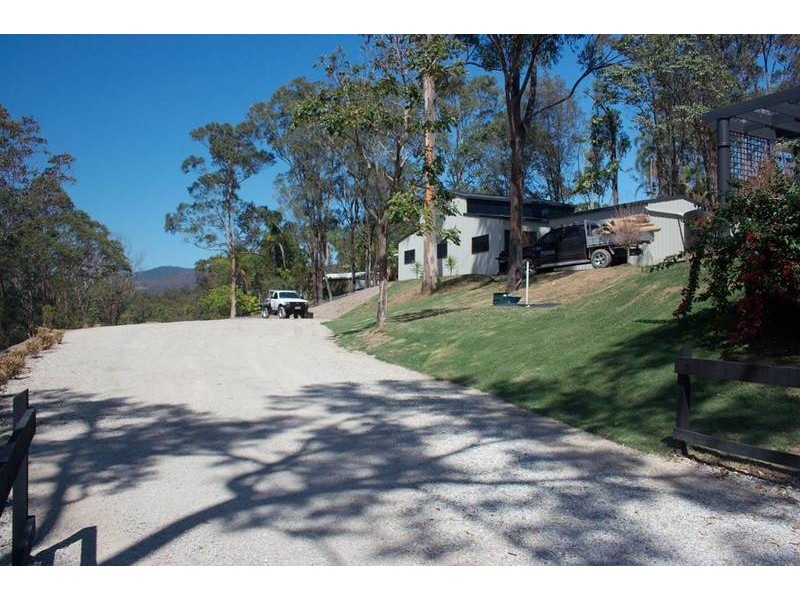 134 Crane Crescent, Nerang QLD 4211