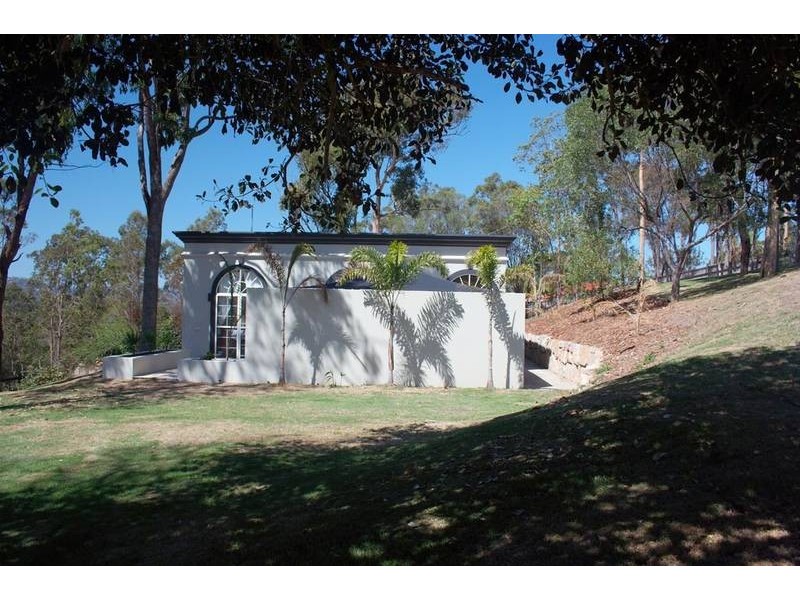 134 Crane Crescent, Nerang QLD 4211