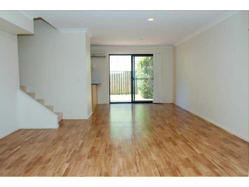 242/64 Gilston Road, Nerang QLD 4211