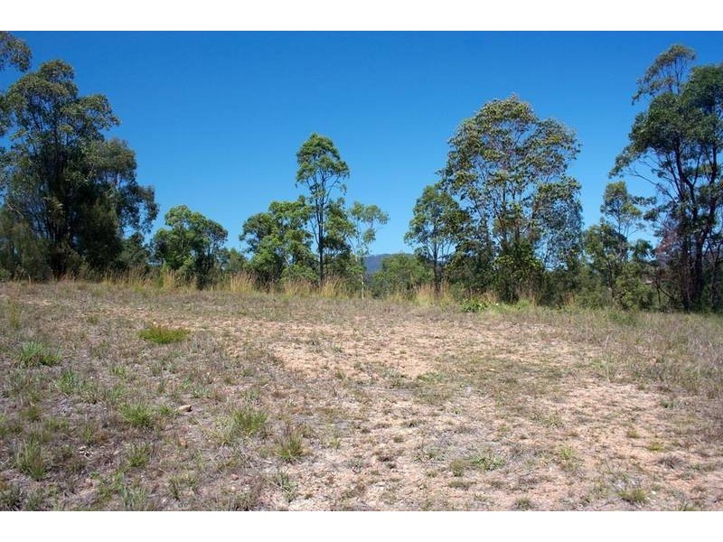 13 Mulwala Street, Maudsland QLD 4210