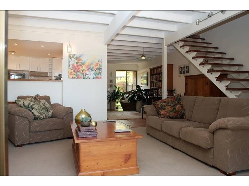 16/11 Balfour Crescent, Highland Park QLD 4211
