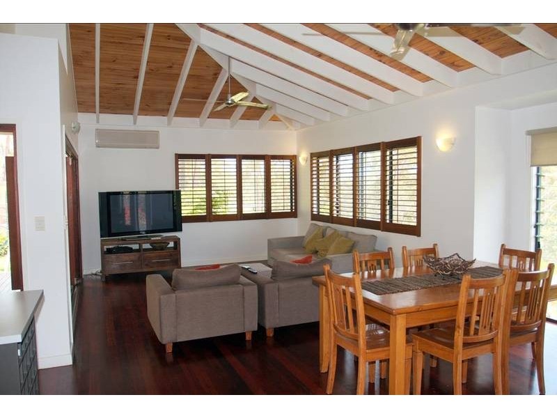 9 Bilby Close, Nerang QLD 4211