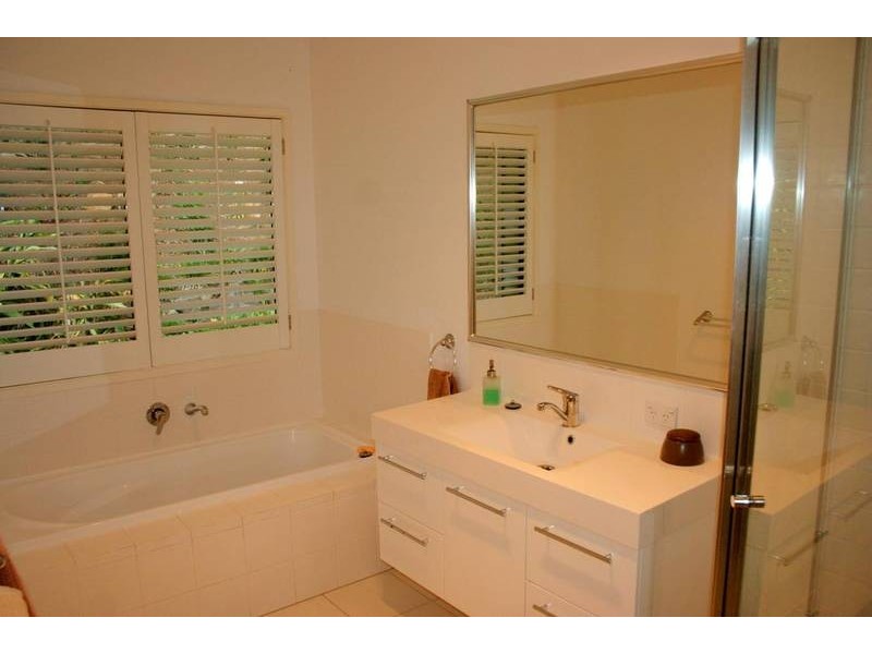 9 Bilby Close, Nerang QLD 4211