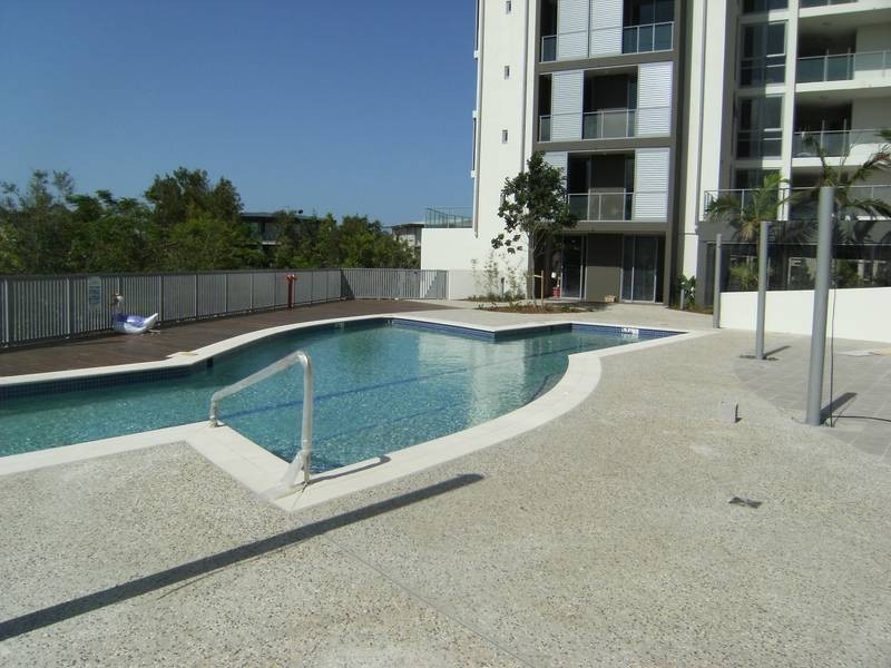 253/43 Lakelands Drive, Merrimac QLD 4226