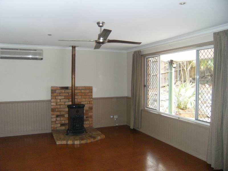 92 The Domain, Nerang QLD 4211